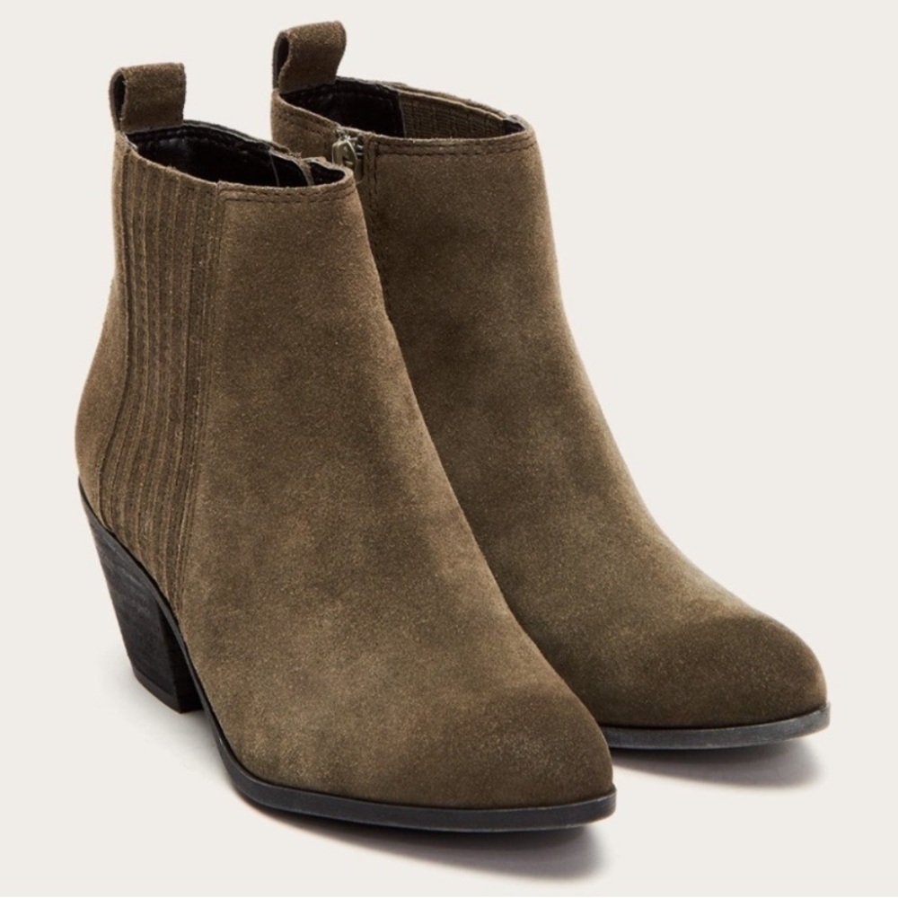 Frye & Co Jacy Suede Chelsea Boot